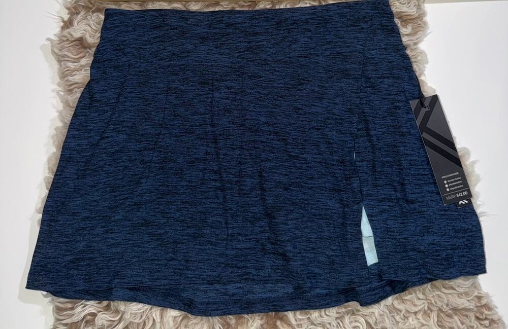 Kyodan women’s new blue & black activewear skort with side slit